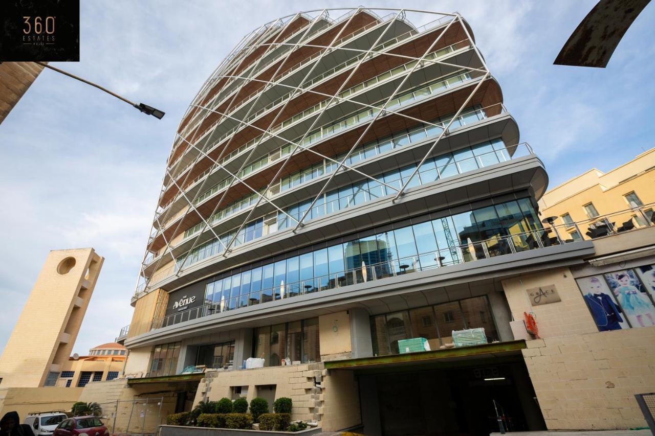 Centre Paceville Apt With Terrace, Bbq & Wifi By 360 Estates Saint Julian's Bagian luar foto