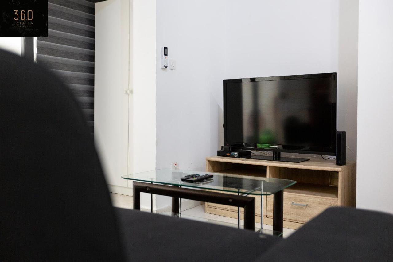 Centre Paceville Apt With Terrace, Bbq & Wifi By 360 Estates Saint Julian's Bagian luar foto